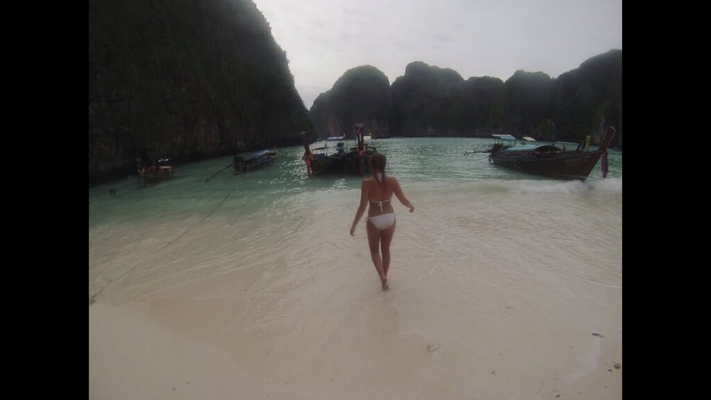 ASIA TRAVEL VLOG | SOUTHERN THAILAND | chazigreen