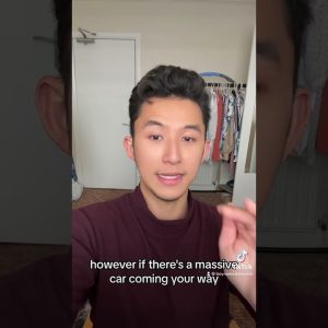 How to cross the street in Vietnam #vietnam #asian #travel #vietnamese #asia #travelgram #travelblog