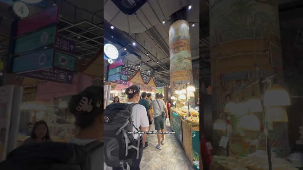 Day 12/13 Backpacking Asia: Exploring Bangkok malls, Tuk-tuks, and Street Food! #travel #thailand