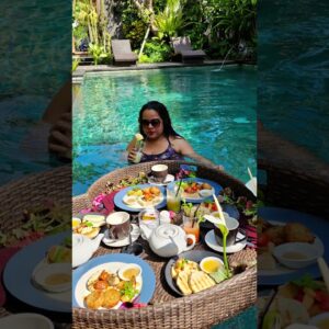 #asia #travel #traveldestinations #southeastasiatravel #asiatravel #tourism #floatingbreakfast 😍❤️